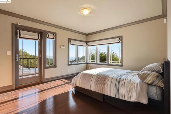 $2,299,000 | 107 Dolphine Avenue, El Granada, CA 94019