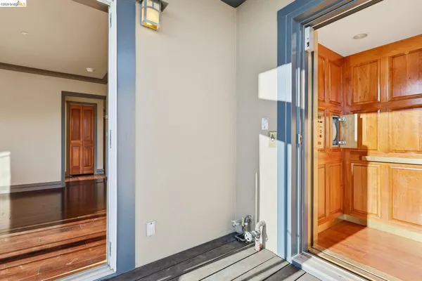 $2,299,000 | 107 Dolphine Avenue, El Granada, CA 94019