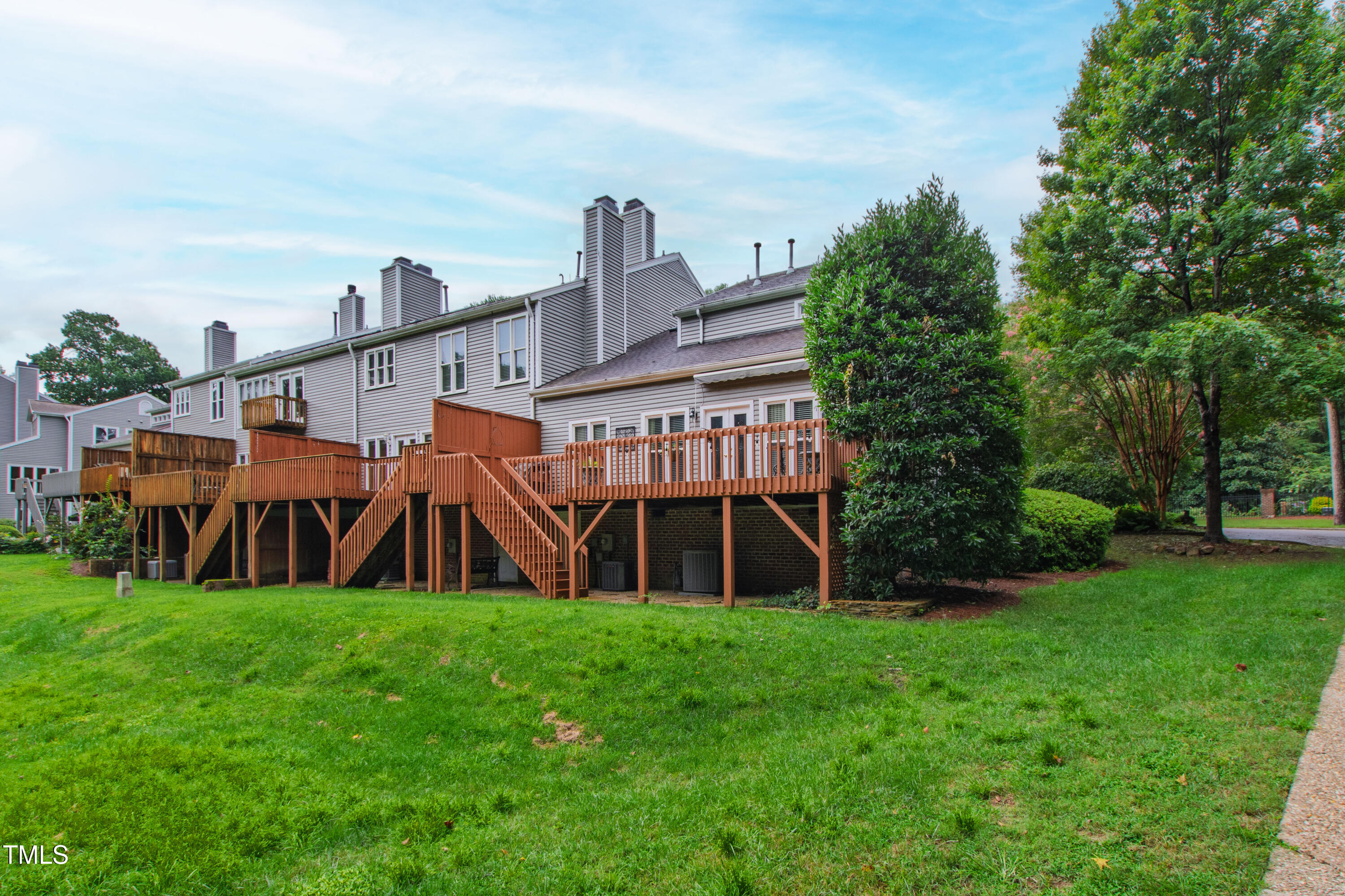 2301 Upper Oaks Way Raleigh, NC 27615 - Photo 49 of 55 Upper (9)