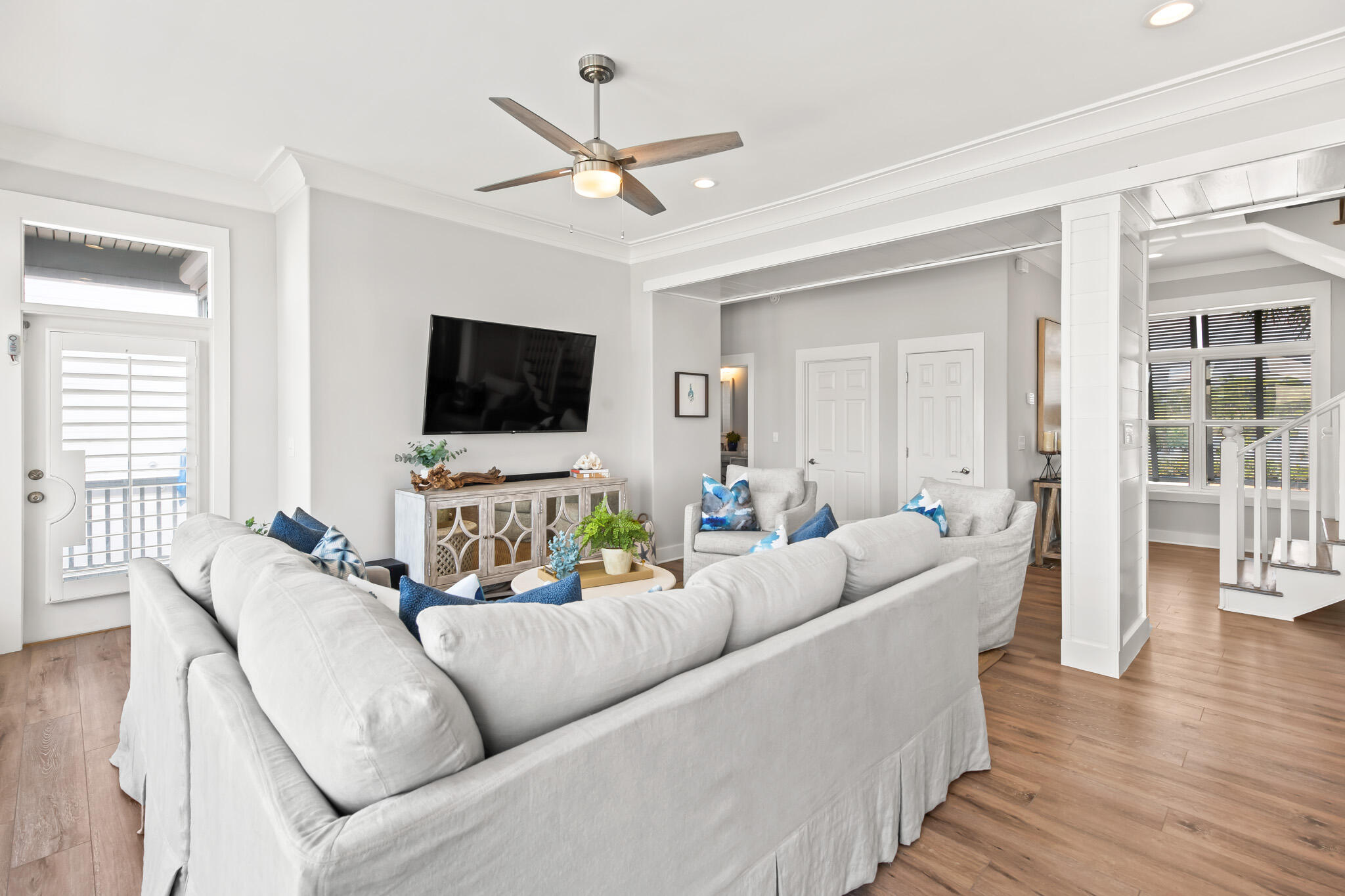 15 Fort Panic Road Santa Rosa Beach, FL 32459 - Photo 35 of 84 a living room with furniture and a flat screen tv