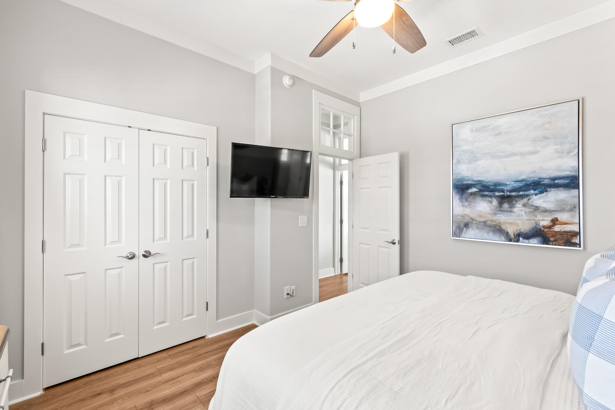 15 Fort Panic Road Santa Rosa Beach, FL 32459 - Photo 70 of 84 a bedroom with a bed and a flat screen tv