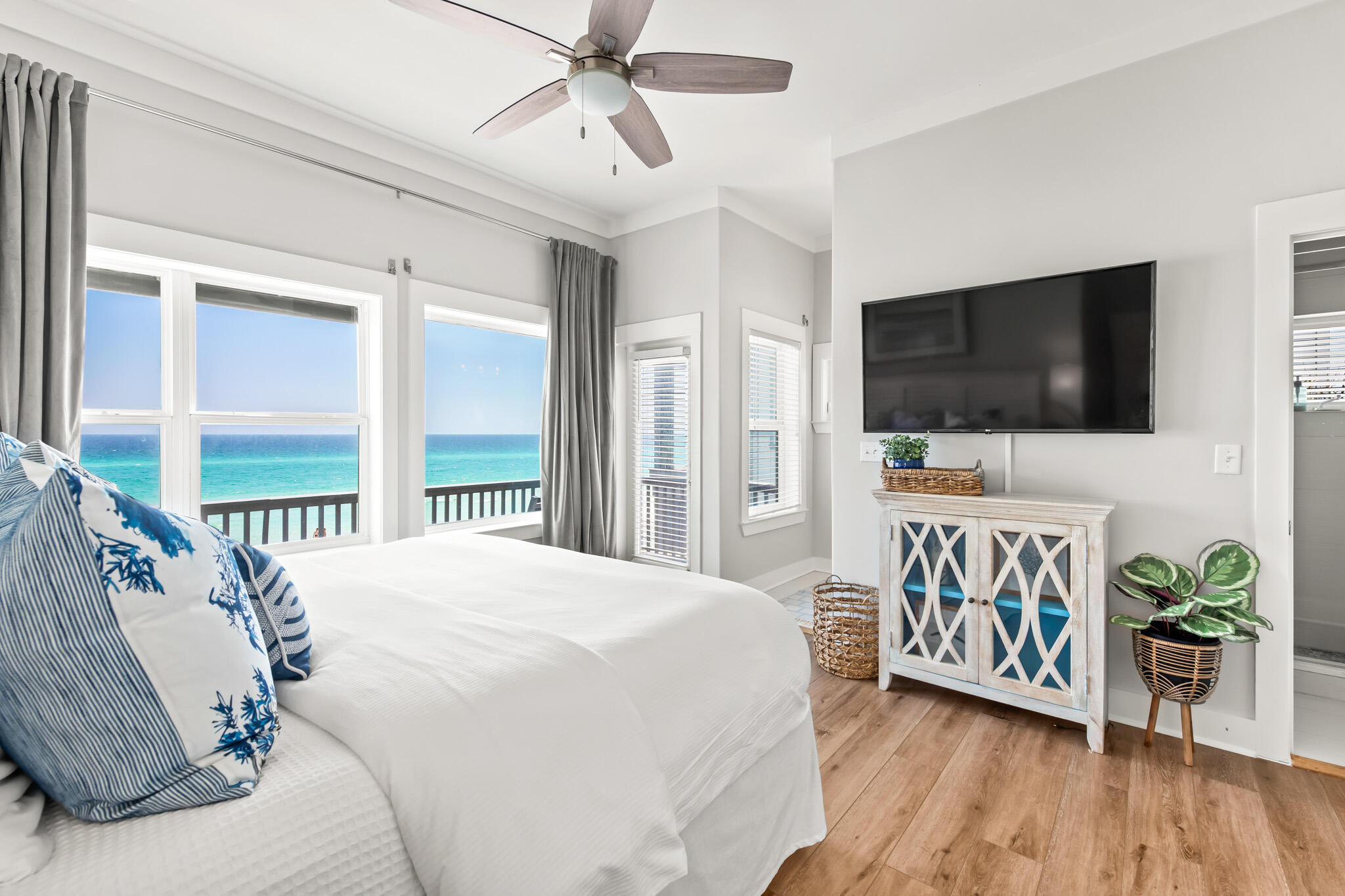 15 Fort Panic Road Santa Rosa Beach, FL 32459 - Photo 74 of 84 a bedroom with a bed and a flat screen tv