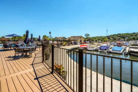 $465,000 | 271 Fontana Boulevard, Unit 930, Fontana, WI 53125