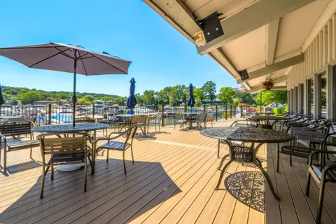 $465,000 | 271 Fontana Boulevard, Unit 930, Fontana, WI 53125