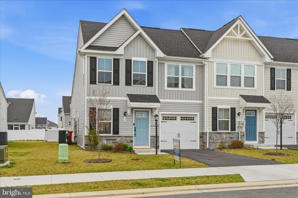 $300,000 | 38 Bibury Street, Martinsburg, WV 25405