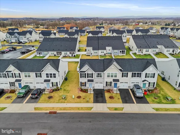 $300,000 | 38 Bibury Street, Martinsburg, WV 25405