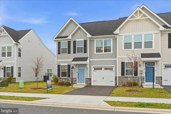 $300,000 | 38 Bibury Street, Martinsburg, WV 25405