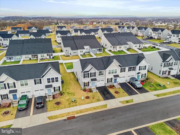 $300,000 | 38 Bibury Street, Martinsburg, WV 25405