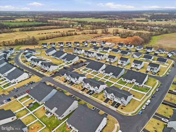 $300,000 | 38 Bibury Street, Martinsburg, WV 25405