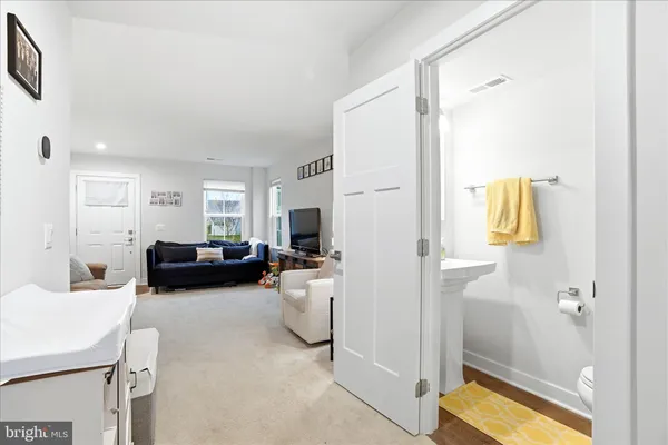 $300,000 | 38 Bibury Street, Martinsburg, WV 25405