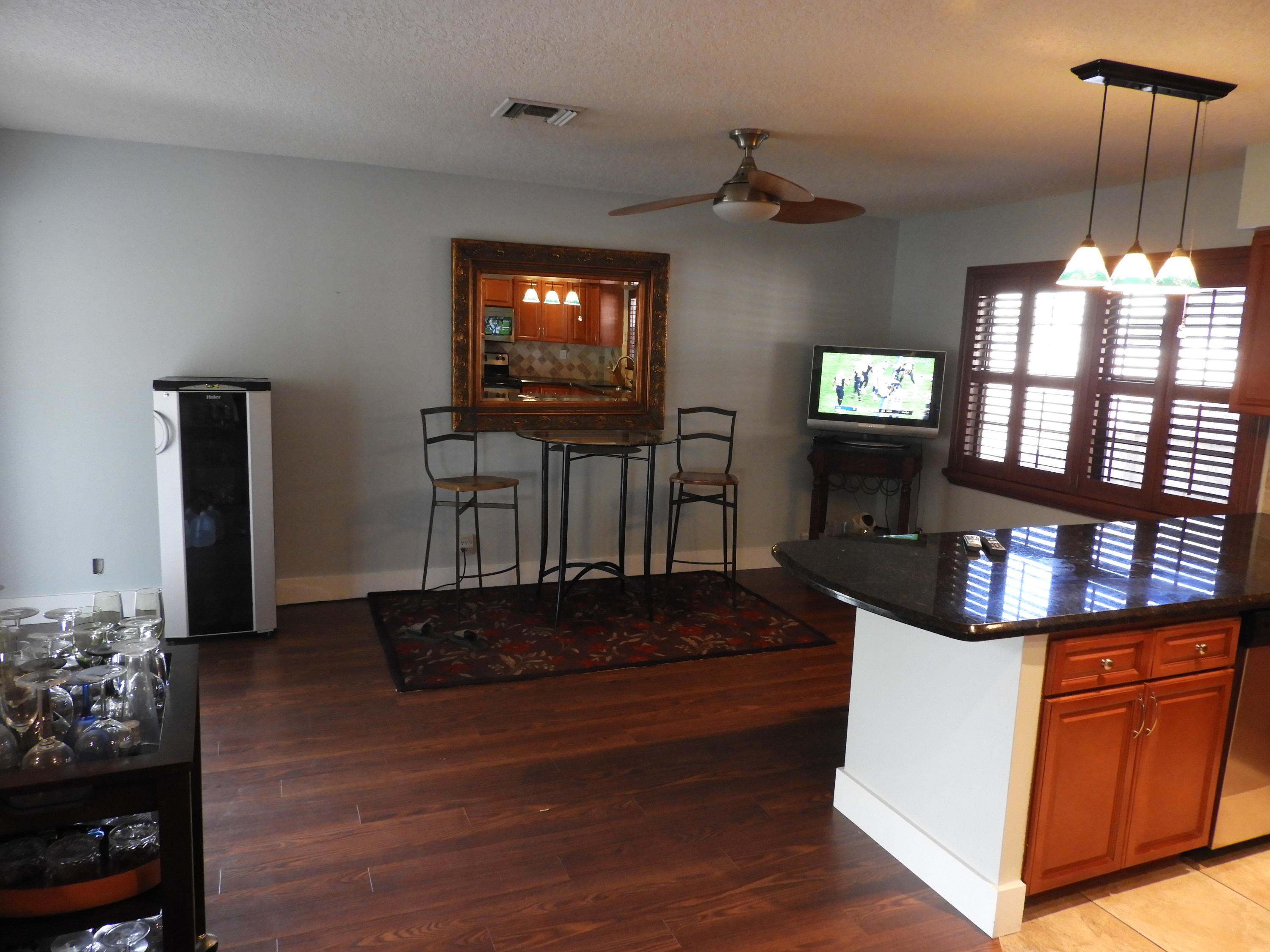 1401 West Royal Palm Road Boca Raton, FL 33486 - Photo 4 of 14 family room