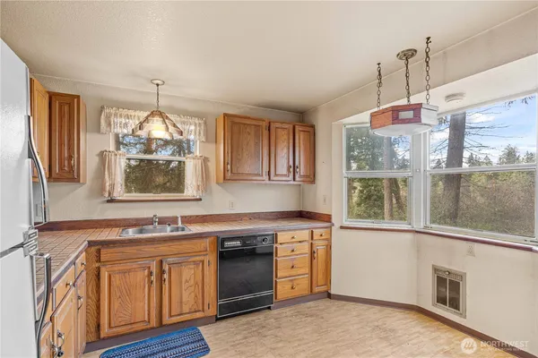 $399,950 | 23414 46th Avenue East, Spanaway, WA 98387