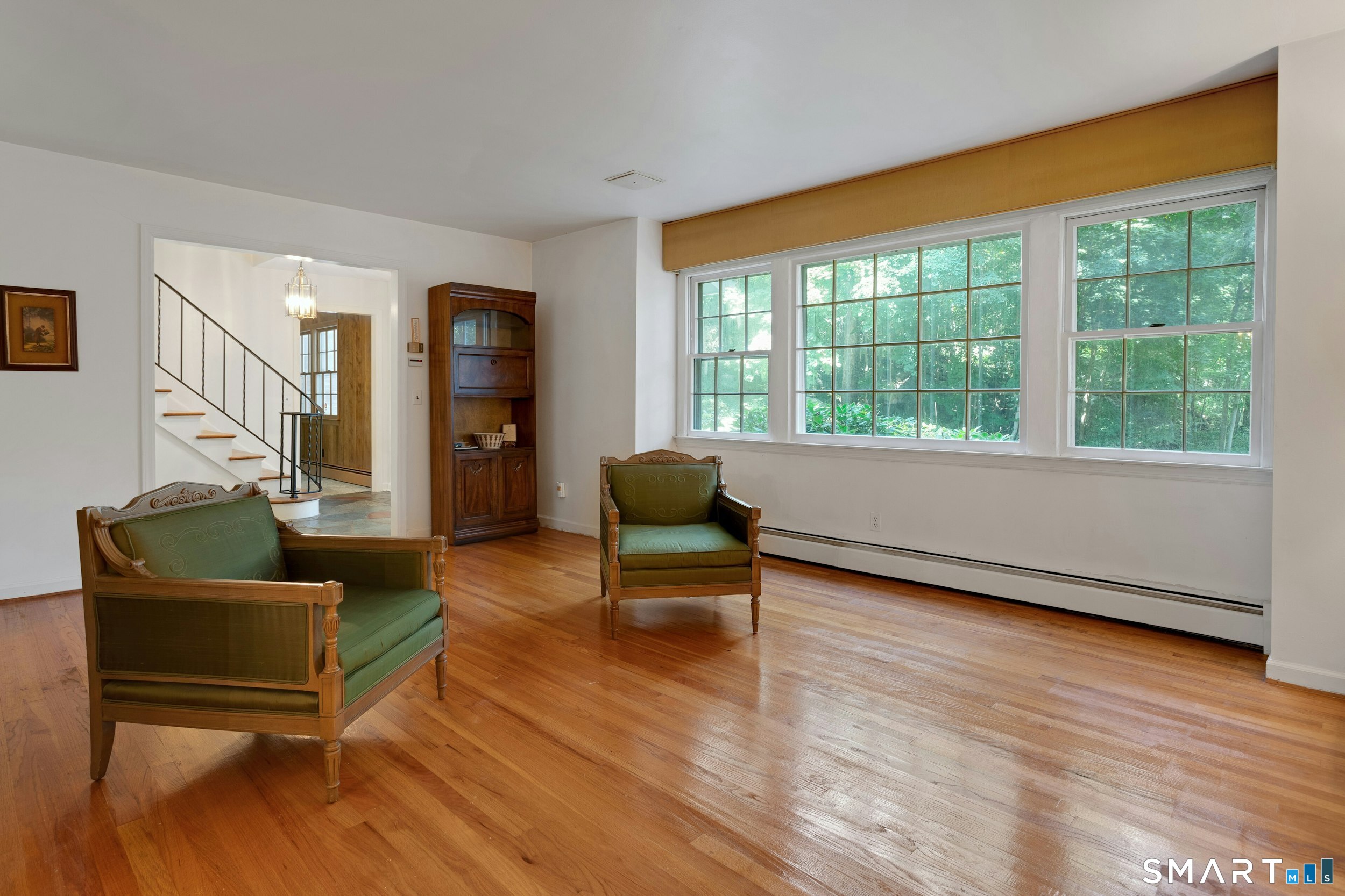 568 Hunting Ridge Road Stamford, CT 06903 - Photo 3 of 26 Gallery Image 3