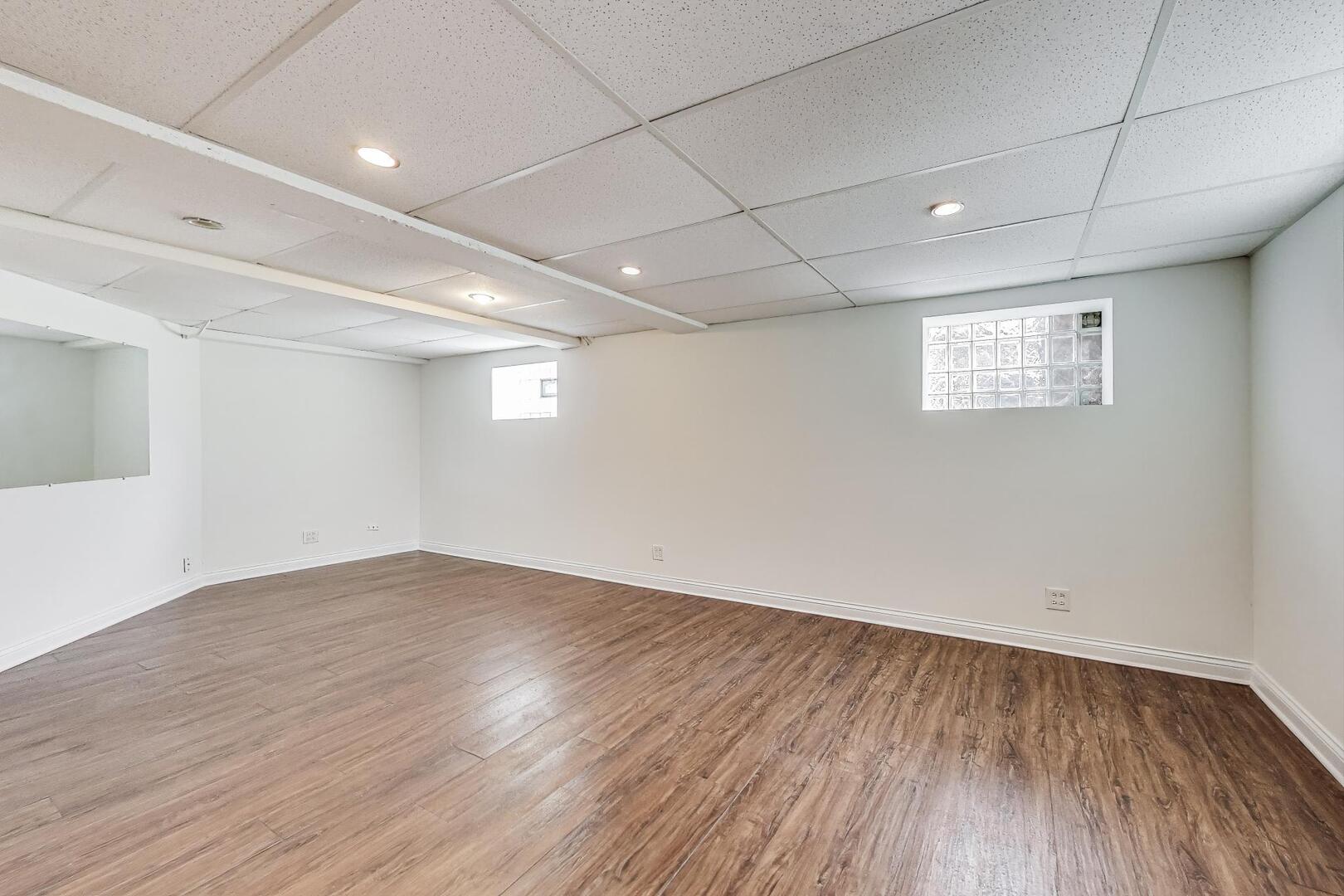 417 Custer Avenue, Unit 3W Evanston, IL 60202 - Photo 22 of 30