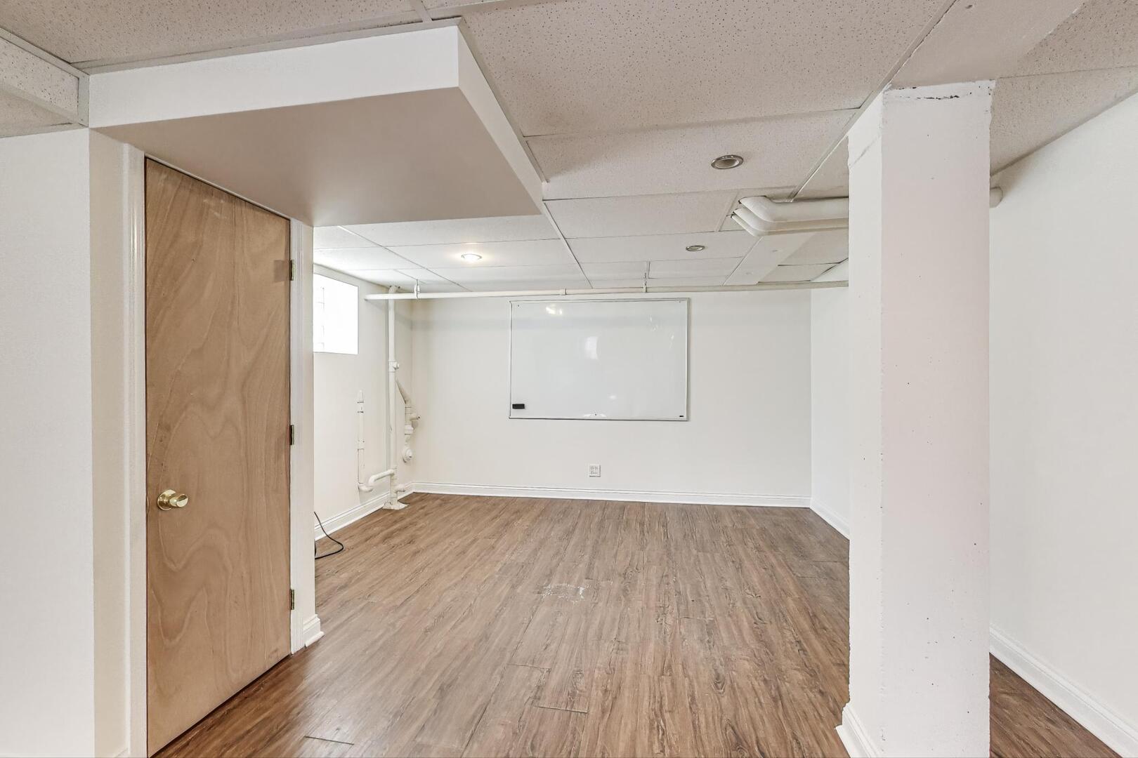 417 Custer Avenue, Unit 3W Evanston, IL 60202 - Photo 23 of 30