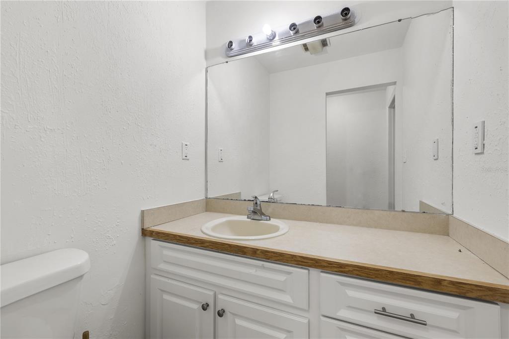 4803 Ehrlich Road, Unit B Tampa, FL 33624 - Photo 31 of 59 Gallery Image 31