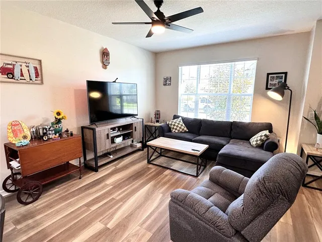 $358,900 | 2152 Valencia Blossom Street, Clermont, FL 34711