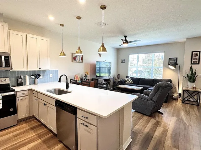 $358,900 | 2152 Valencia Blossom Street, Clermont, FL 34711