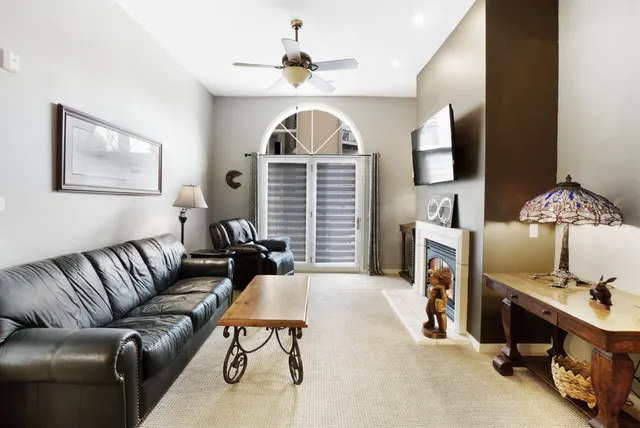 $361,900 | N51W34861 East Wisconsin Avenue, Unit 1120, Oconomowoc, WI 53069