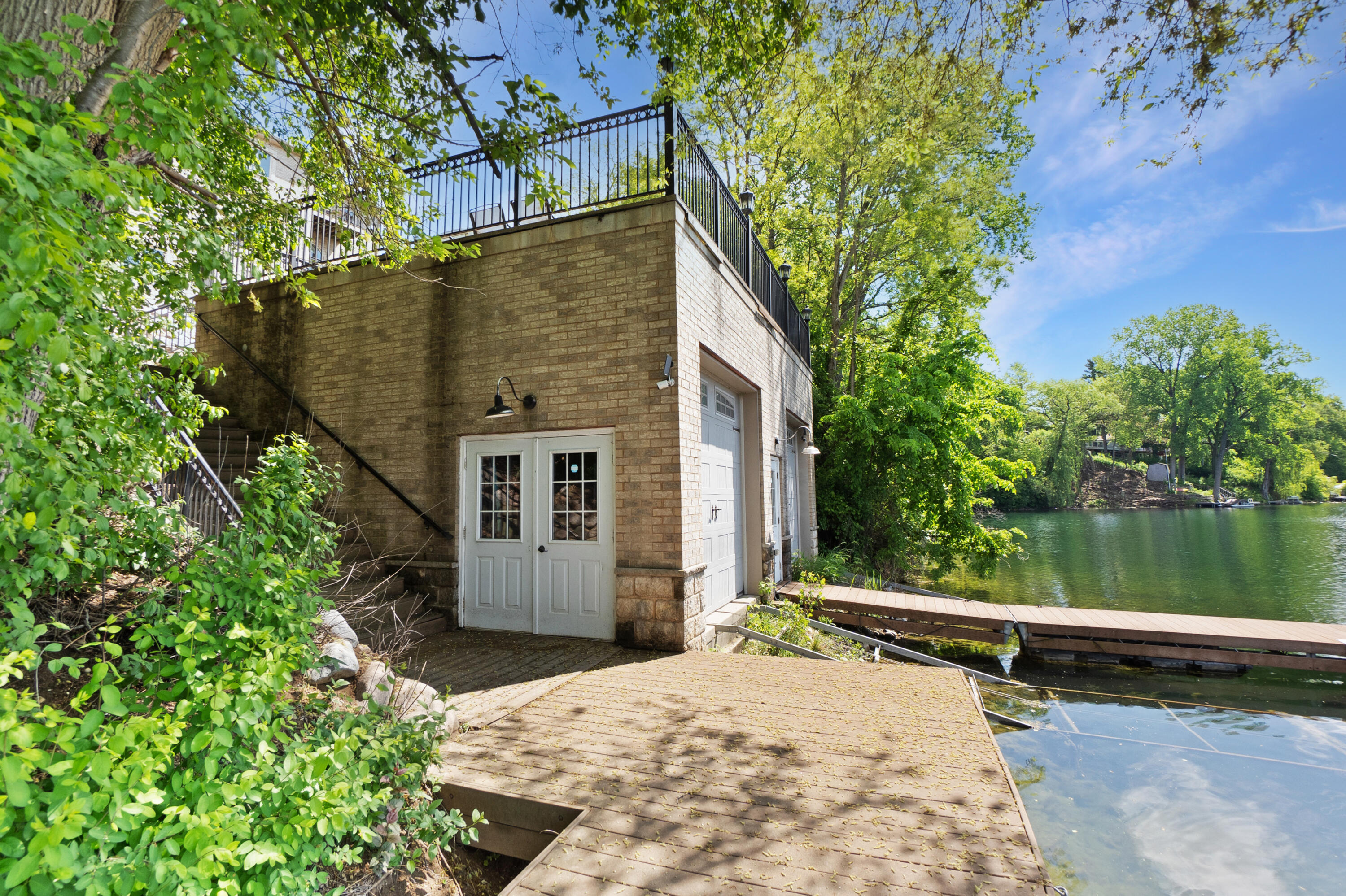 N51W34861 East Wisconsin Avenue, Unit 1120 Oconomowoc, WI 53069 - Photo 30 of 33 Lake View