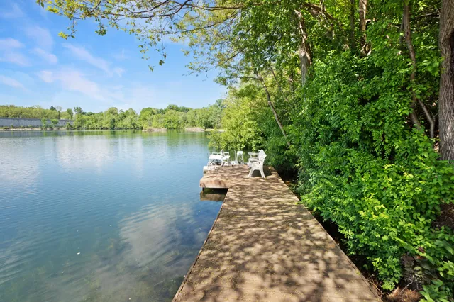 $361,900 | N51W34861 East Wisconsin Avenue, Unit 1120, Oconomowoc, WI 53069