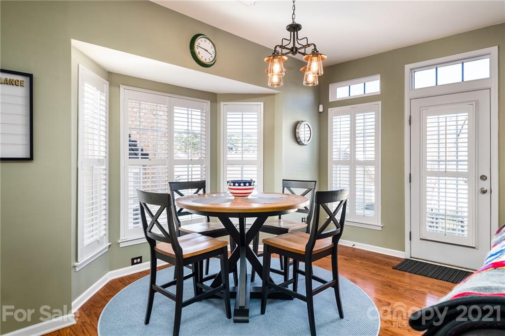 429 Magnolia Street Davidson, NC 28036 - Photo 10 of 39