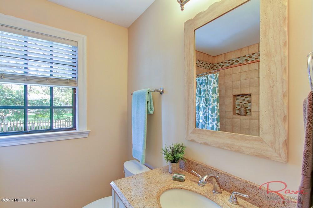 1705 Berwick Road Jacksonville, FL 32207 - Photo 26 of 35 hall bath