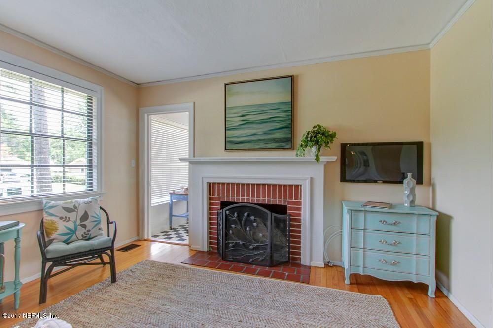 1705 Berwick Road Jacksonville, FL 32207 - Photo 5 of 35 wood burning fireplace