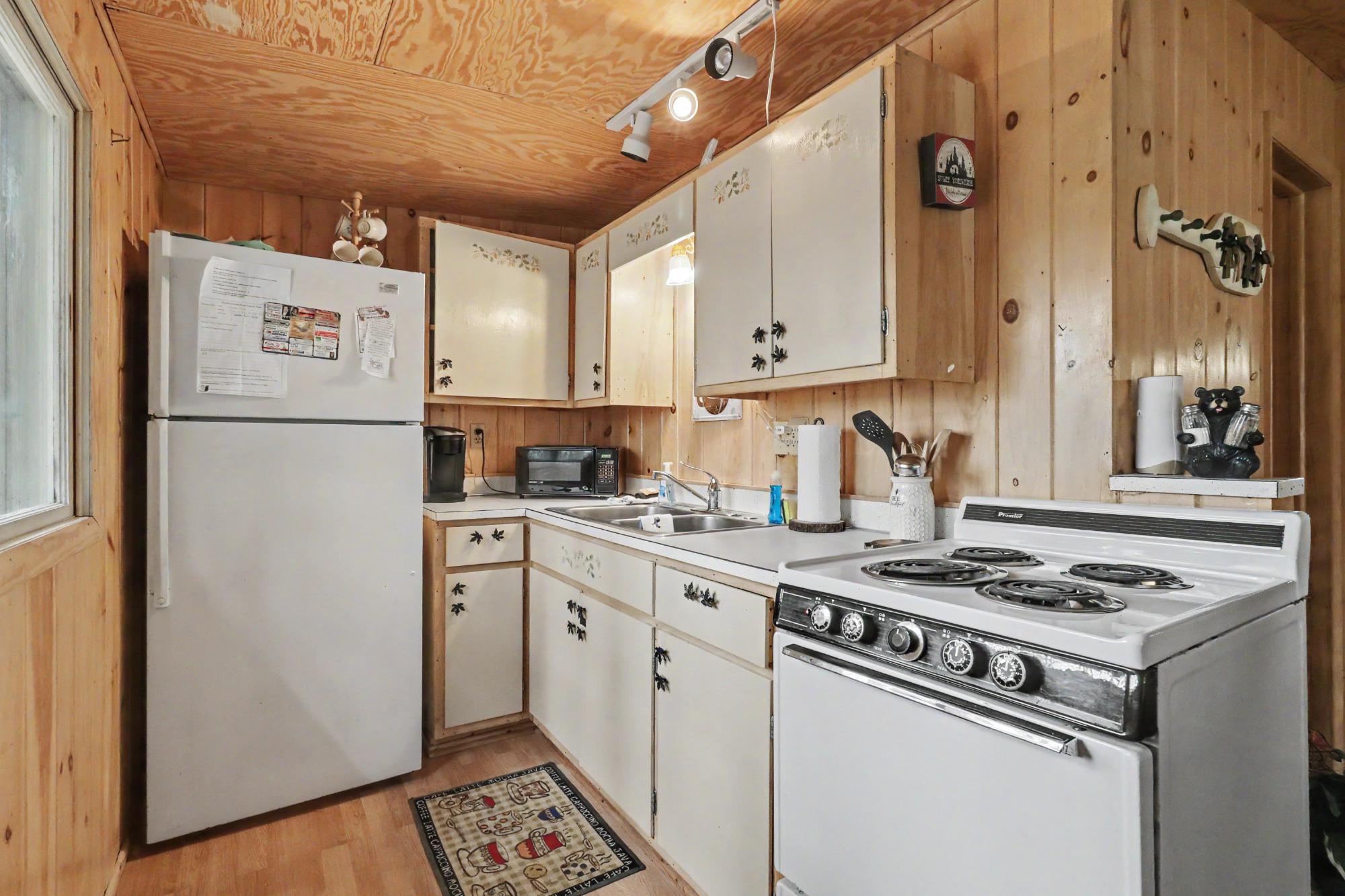 5875 Brook Trail Eagle River, WI 54521 - Photo 4 of 17 Gallery Image 4