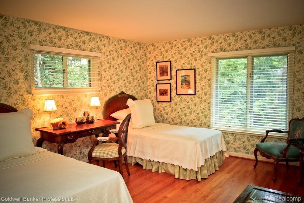 120 Denbar Road Bloomfield Hills, MI 48304 - Photo 15 of 20 Bedroom 3.jpg