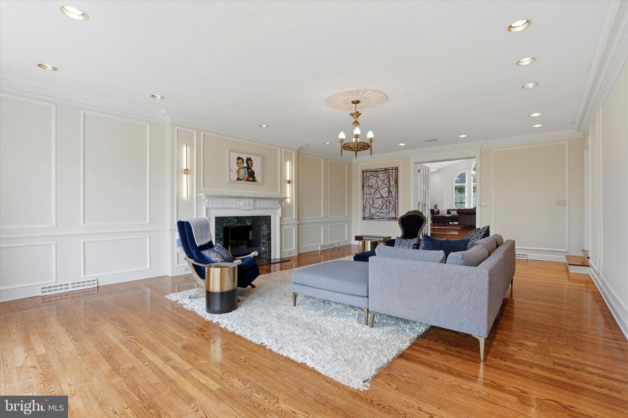 1087 Mt Eyre Road Washington Crossing, PA 18977 - Photo 33 of 77 Elegant living space with classic charm.