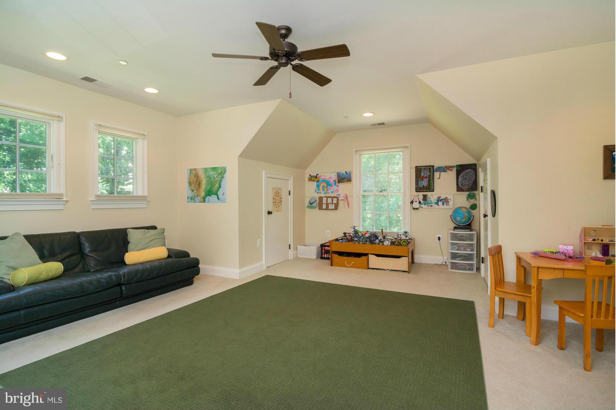 4 Ridge Road Annapolis, MD 21401 - Photo 26 of 93 2nd floor family room