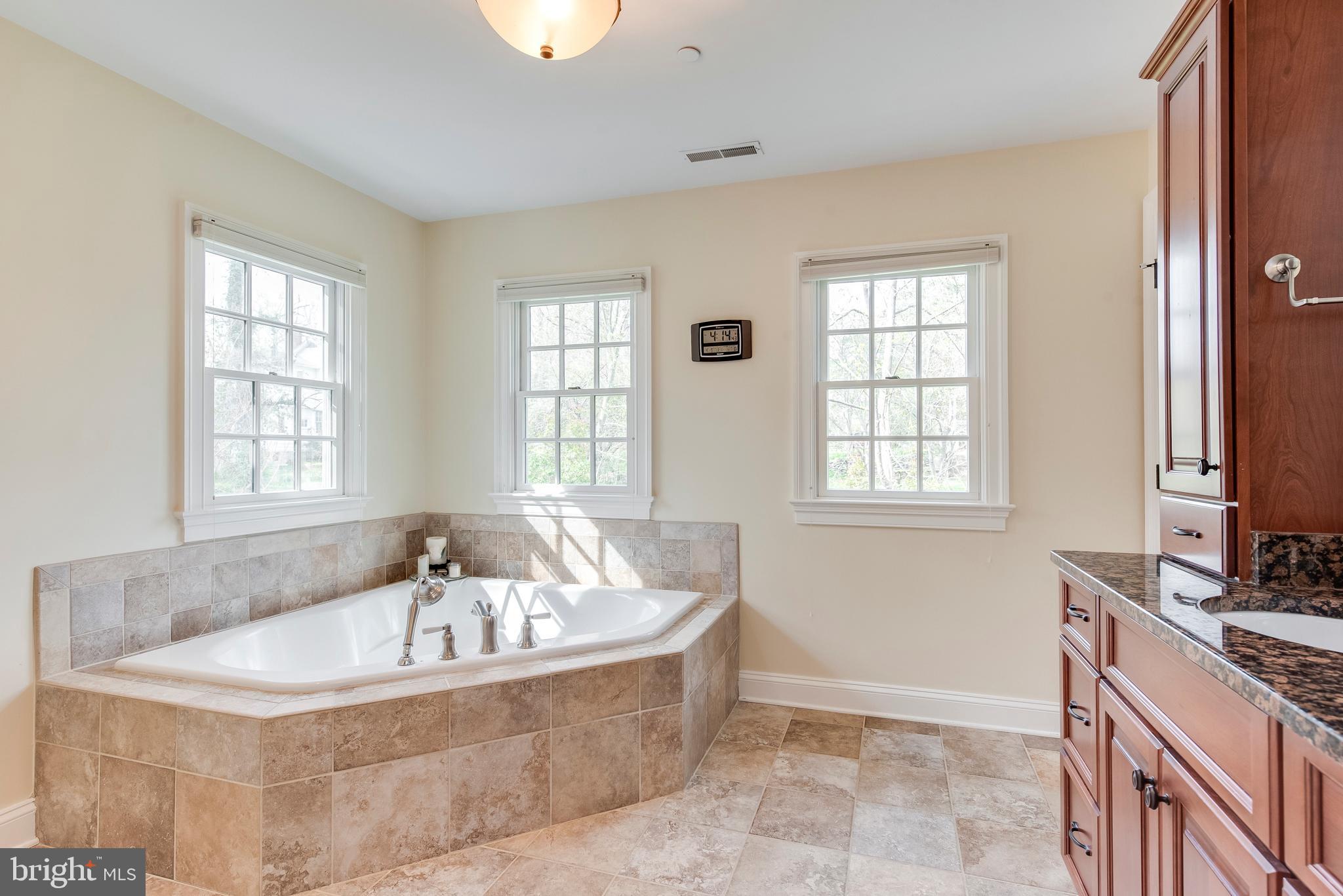 4 Ridge Road Annapolis, MD 21401 - Photo 72 of 93