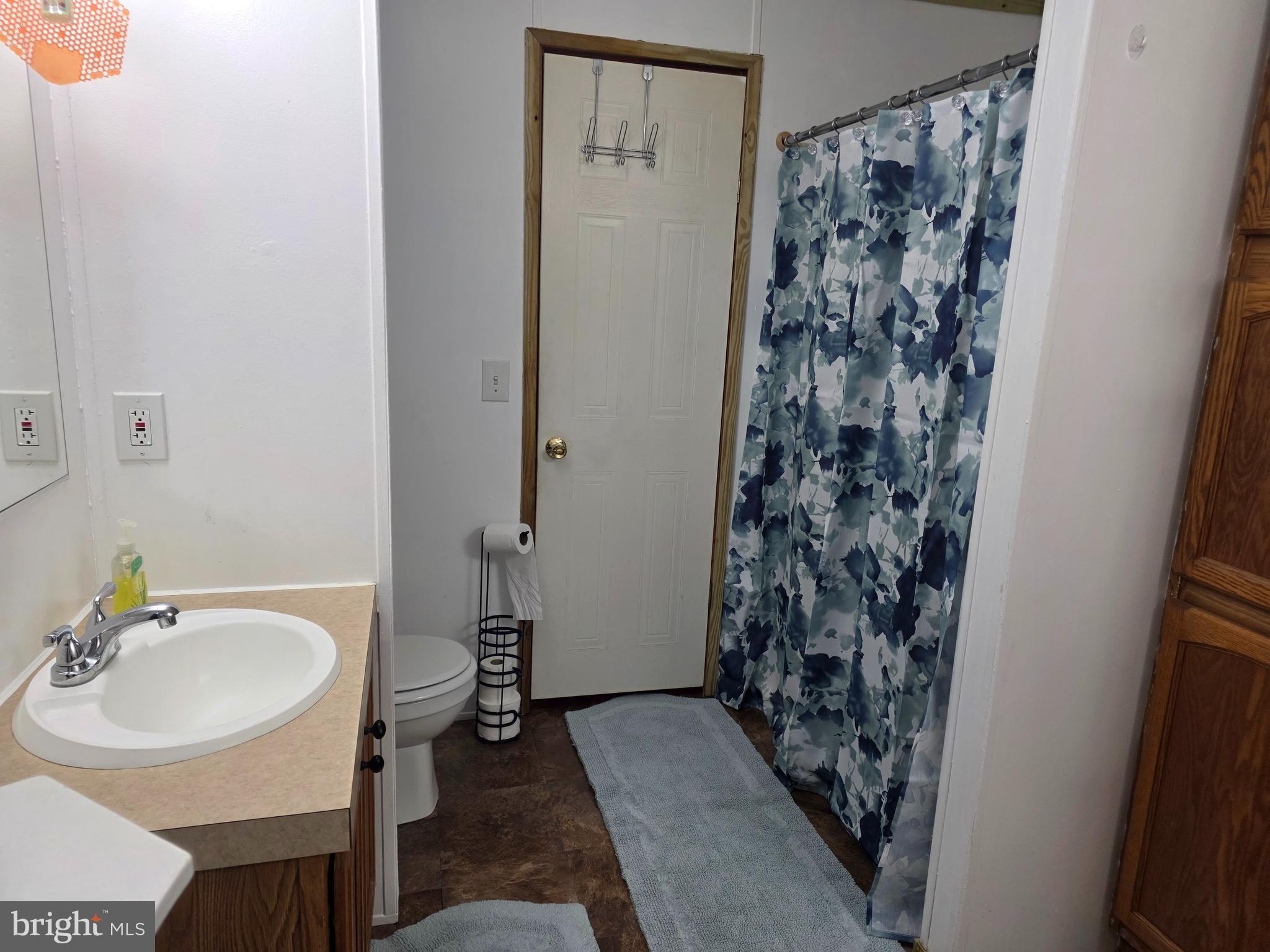 4 Pine Street Fredericksburg, PA 17026 - Photo 13 of 19