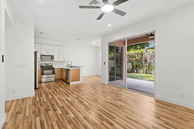 $589,999 | 4669 Purdue Drive, Boynton Beach, FL 33436