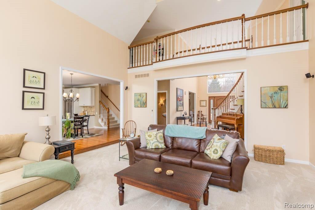 3700 Newcastle Drive Rochester Hills, MI 48306 - Photo 13 of 68