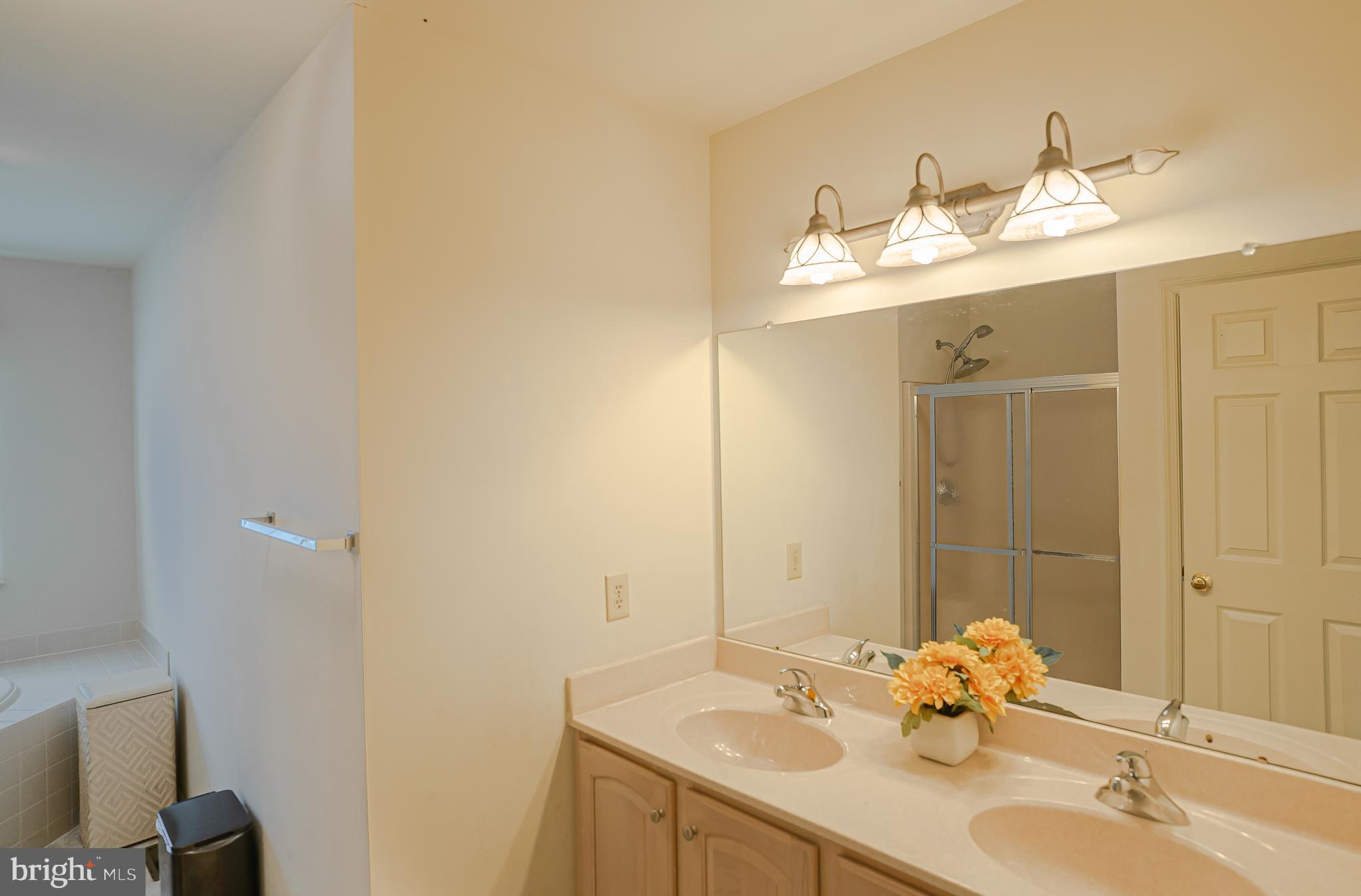 102 Harmony Cir Road Sicklerville, NJ 08081 - Photo 26 of 39