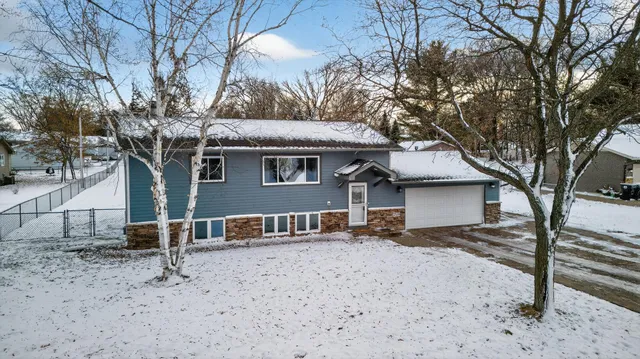 $345,000 | 2538 140th Lane Northwest, Andover, MN 55304