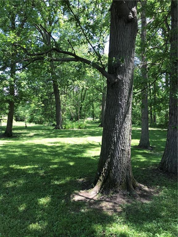 6915 Hickory Road Indianapolis, IN 46259 - Photo 18 of 18 Gallery Image 18
