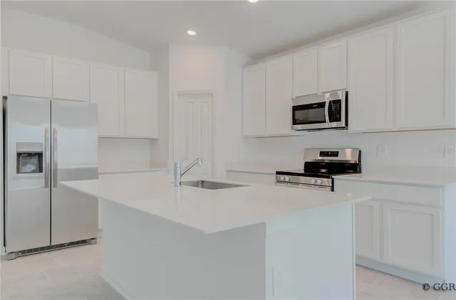 $2,500 | 5011 Worchester Drive, Kissimmee, FL 34746