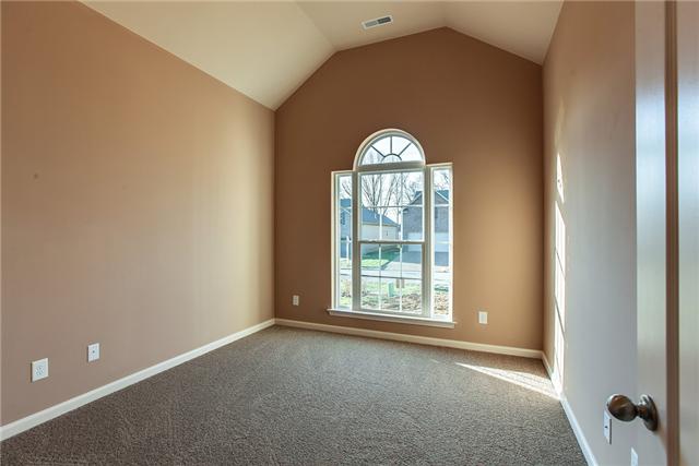 1091 Golf View Way Spring Hill, TN 37174 - Photo 15 of 20