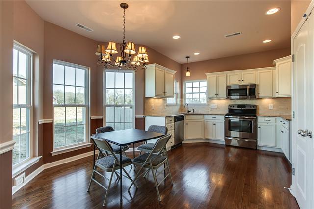 1091 Golf View Way Spring Hill, TN 37174 - Photo 6 of 20
