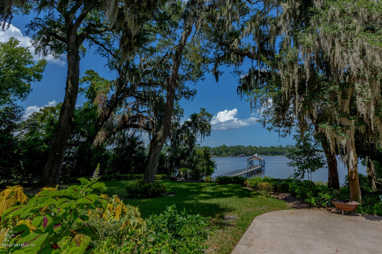 5015 River Point Road Jacksonville, FL 32207 - Photo 35 of 49