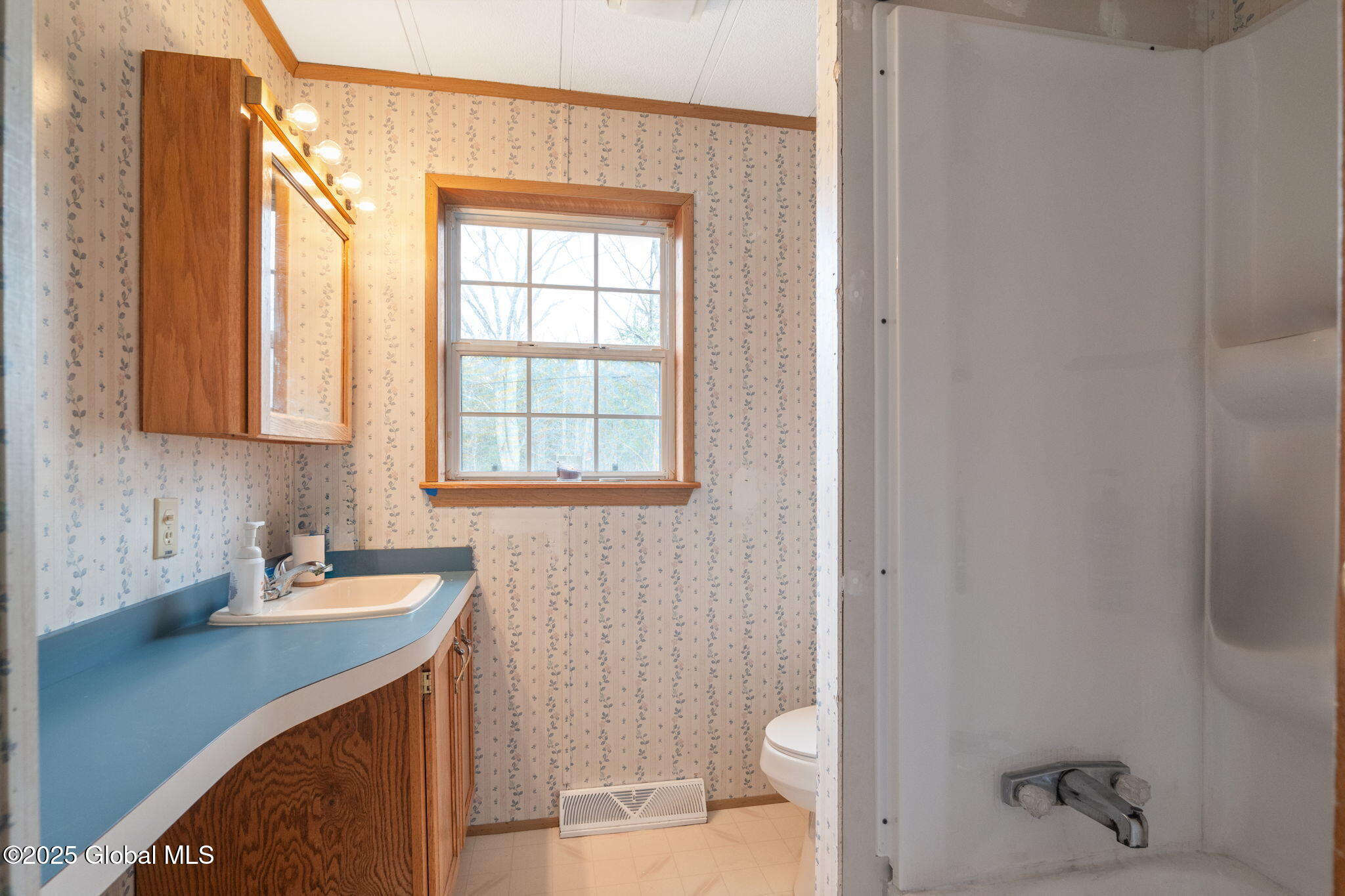 175 Ragan Road Esperance, NY 12160 - Photo 18 of 26 matt bath