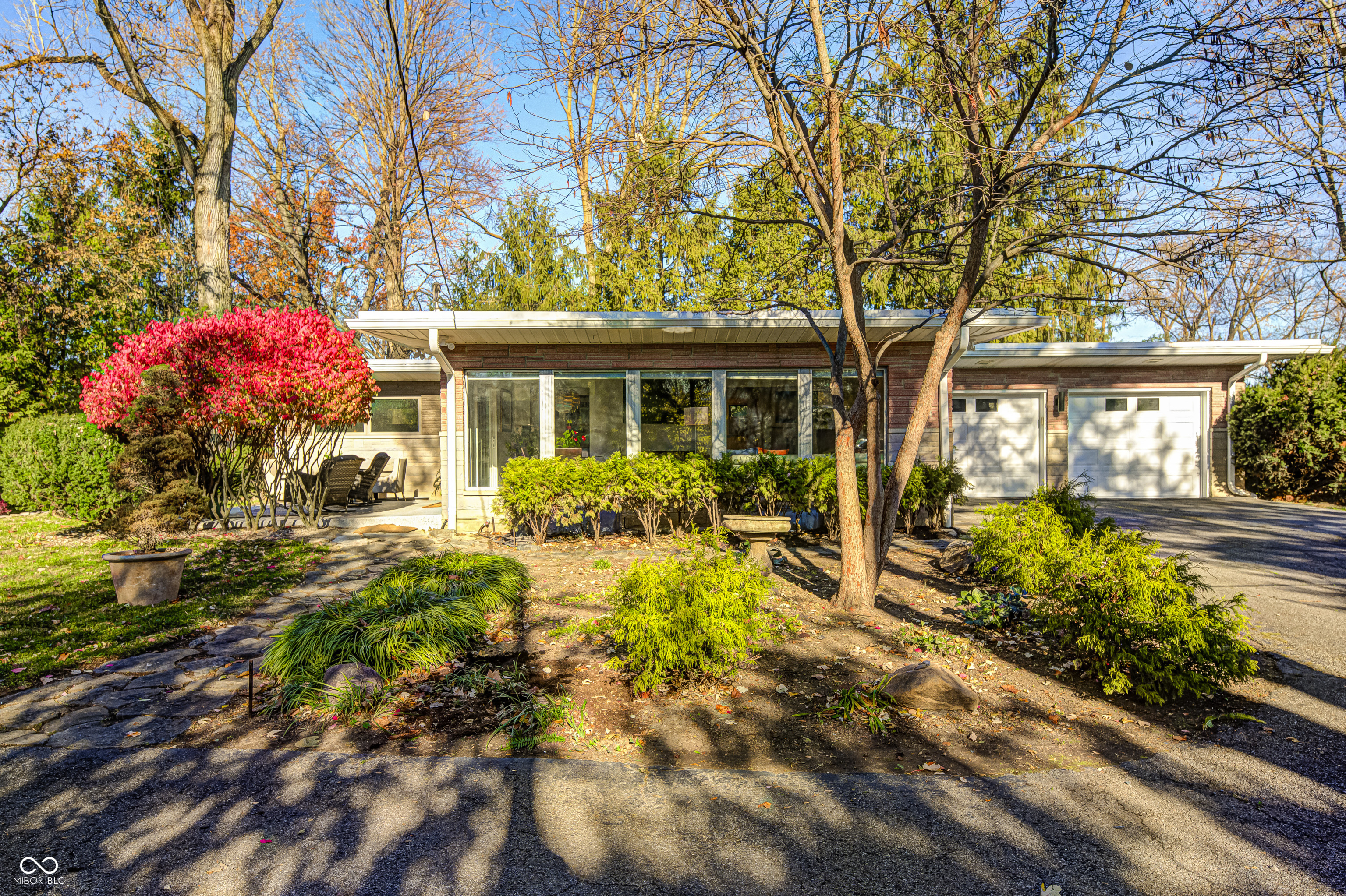 2310 Davis Road Indianapolis, IN 46239 - Photo 3 of 74 Gallery Image 3