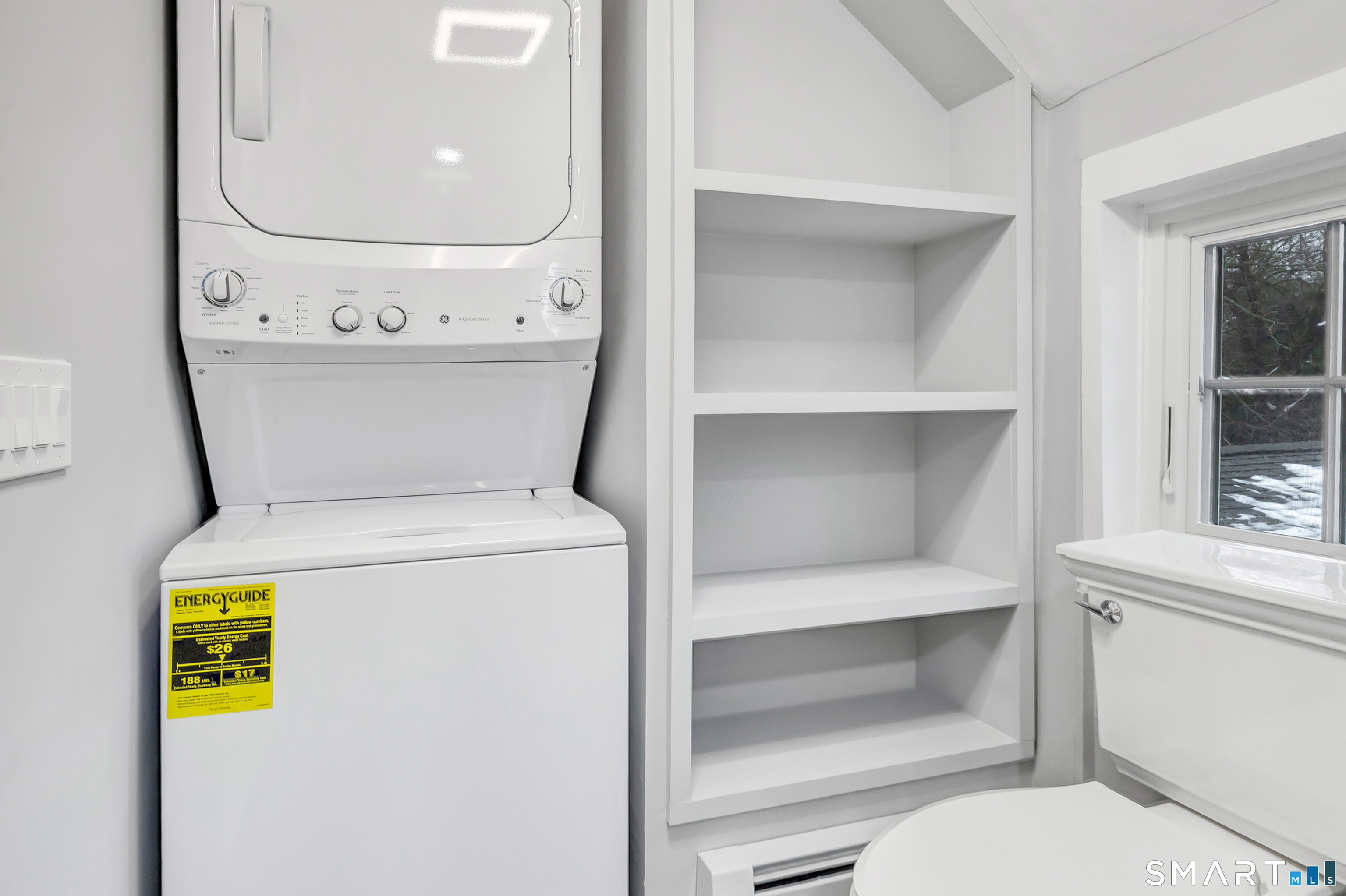 315 Main Street Westport, CT 06880 - Photo 16 of 19 a utility room with dryer and washer