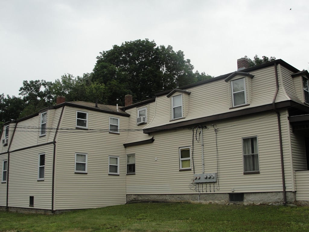 83 Summit Street Rockland, MA 02370 - Photo 3 of 22