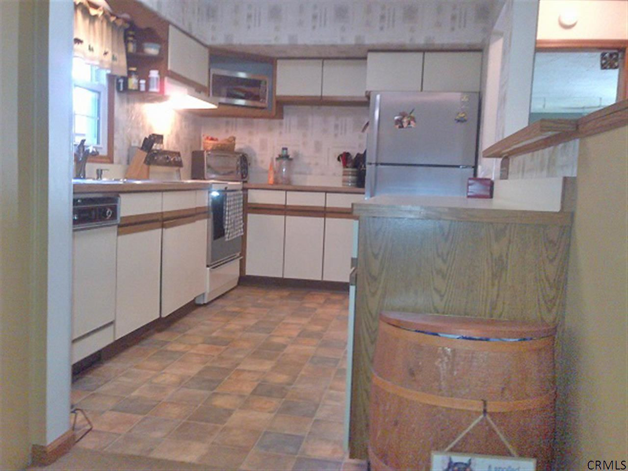 32 Blue Barns Road Rexford, NY 12148 - Photo 4 of 25 Photo 4