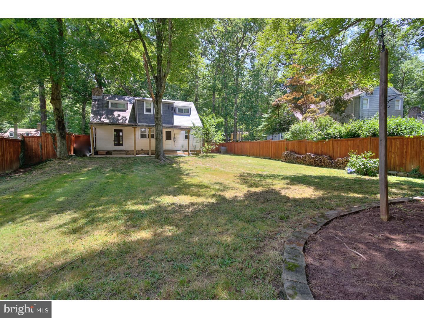 2030 Edge Hill Road Huntingdon Valley, PA 19006 - Photo 14 of 14 Gallery Image 14