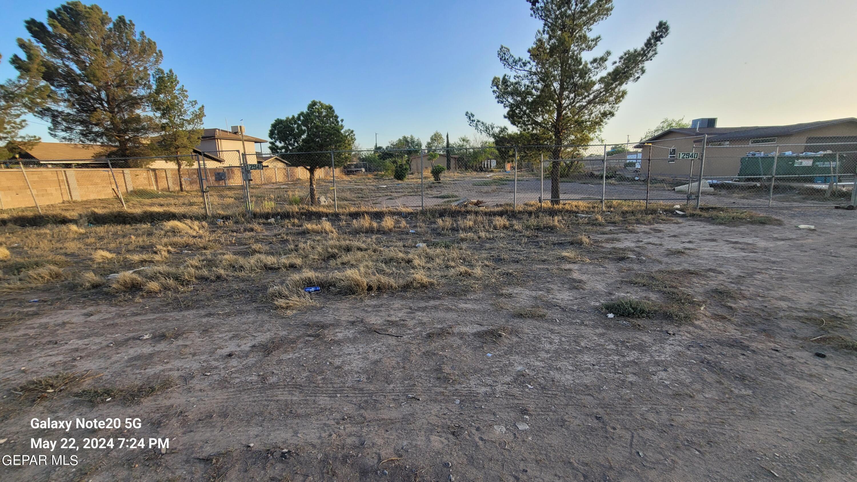 12940 Cuadrilla Road San Elizario, TX 79849 - Photo 14 of 22 a view of a backyard
